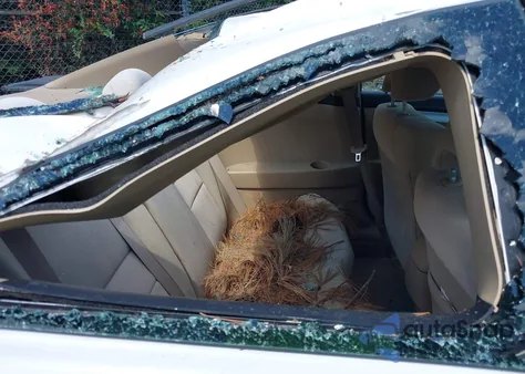 2003 Honda Accord 2.4 Lx from USA, damaged, VIN 1HGCM72203A018667